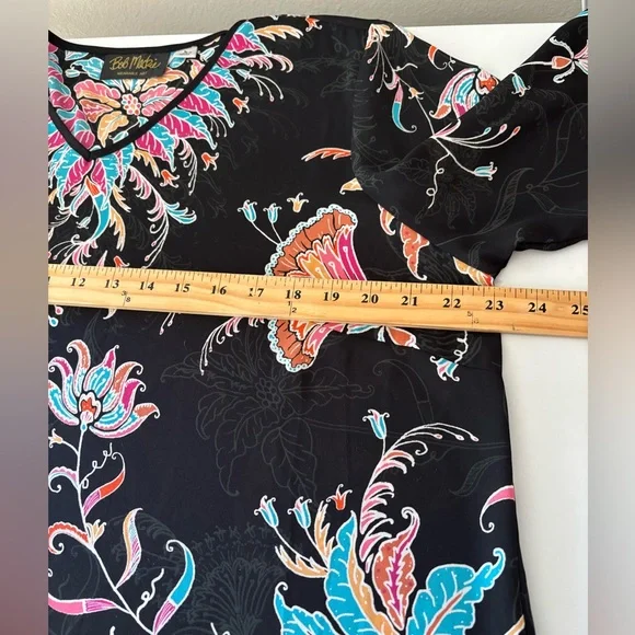 Bob Mackie Wearable long sleeve top size Large - Picture 4 of 8